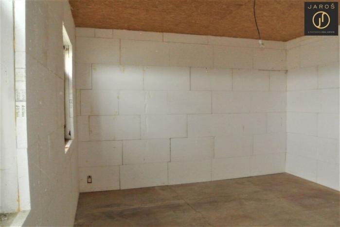 Pronájem kanceláře, Chrášťany, 28 m2