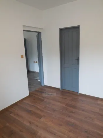 Pronájem bytu 2+kk, Český Krumlov - Plešivec, 5. května, 39 m2