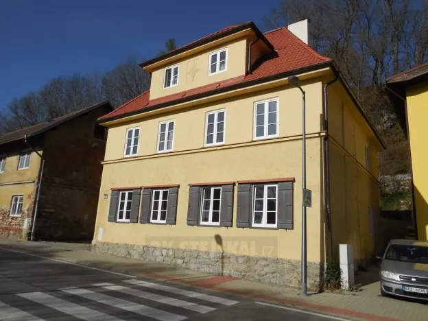 Pronájem bytu 2+kk, Český Krumlov - Plešivec, 5. května, 39 m2