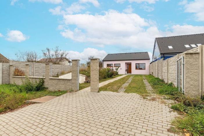 Prodej rodinného domu, Drnholec, Wolkerova, 181 m2