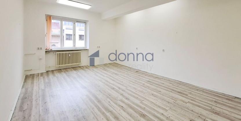 Pronájem kanceláře, Praha - Vinohrady, Blanická, 21 m2