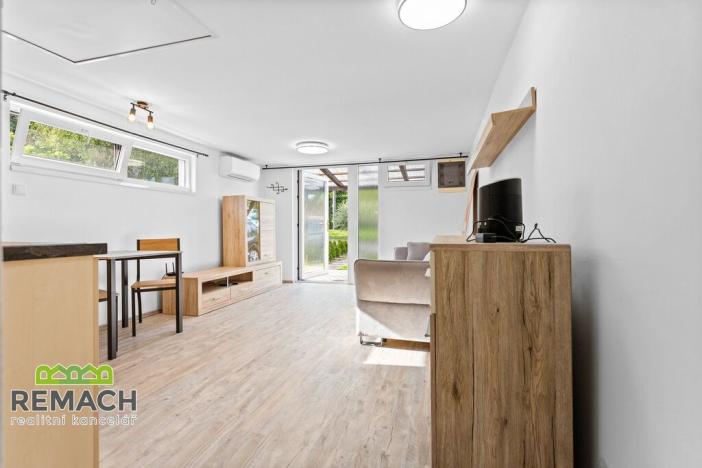 Pronájem bytu 1+kk, Náchod, U Cihelny, 25 m2