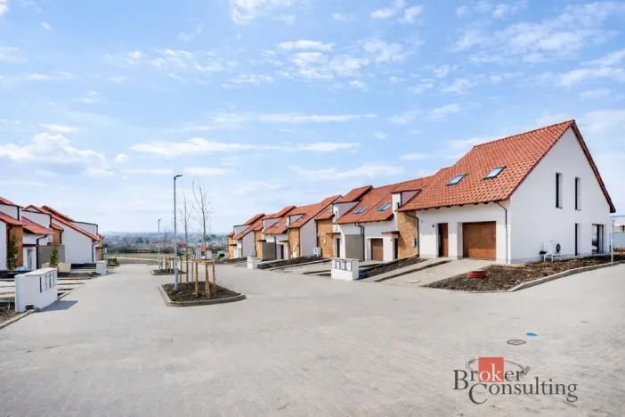 Prodej rodinného domu, Ořech, Východní, 161 m2