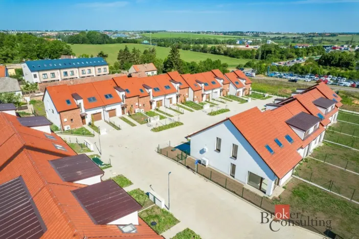 Prodej rodinného domu, Ořech, 161 m2