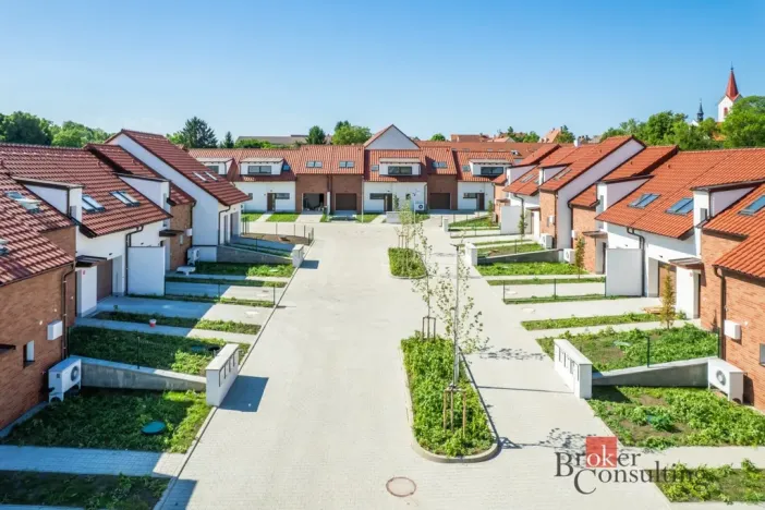 Prodej rodinného domu, Ořech, 161 m2