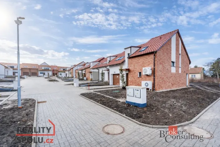 Prodej rodinného domu, Ořech, Východní, 159 m2