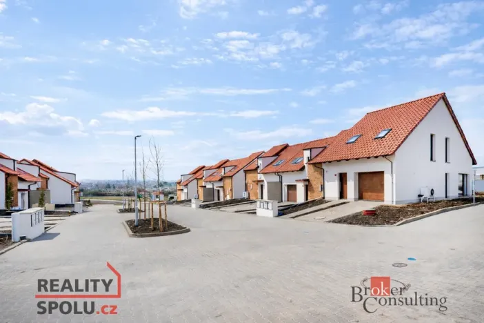 Prodej rodinného domu, Ořech, Východní, 166 m2