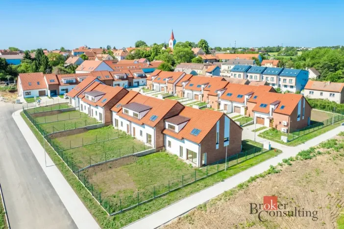 Prodej rodinného domu, Ořech, 170 m2