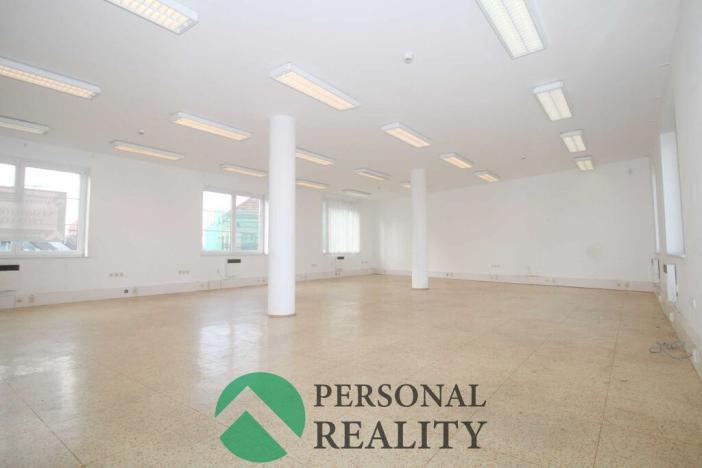 Pronájem kanceláře, Rakovník, Ottova, 1800 m2