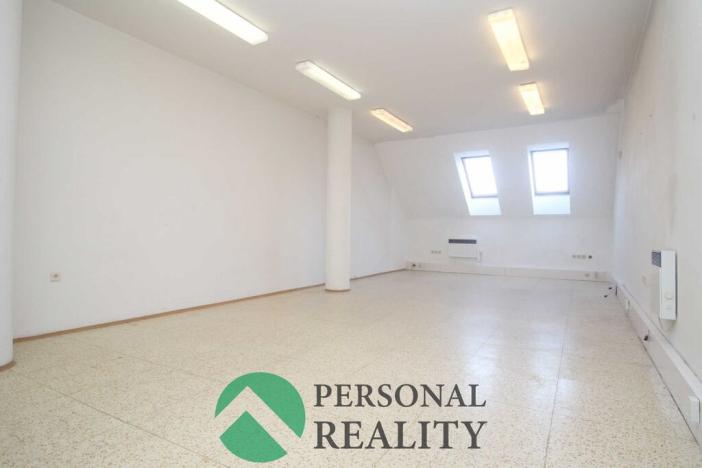 Pronájem kanceláře, Rakovník, Ottova, 1800 m2