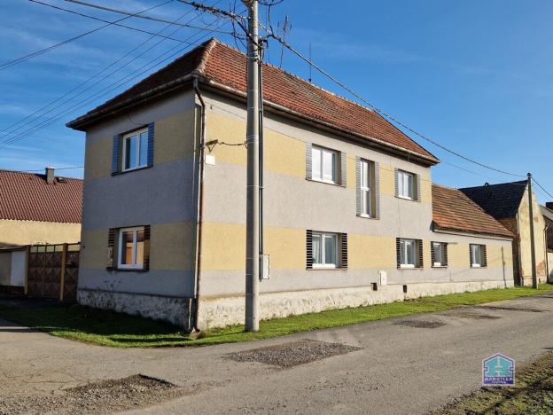 Prodej rodinného domu, Poděvousy, 156 m2