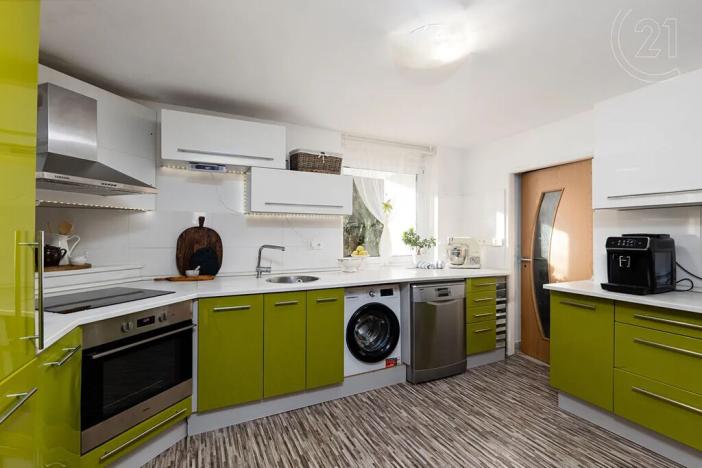 Prodej vícegeneračního domu, Mladý Smolivec, 220 m2