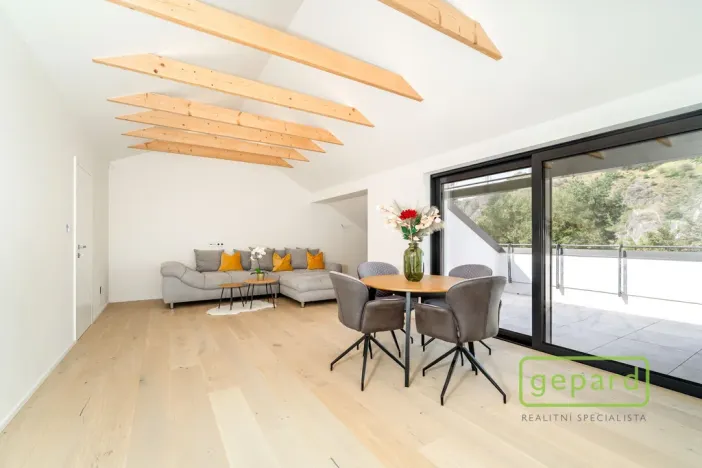 Prodej bytu 3+kk, Praha - Bohnice, V Zámcích, 92 m2