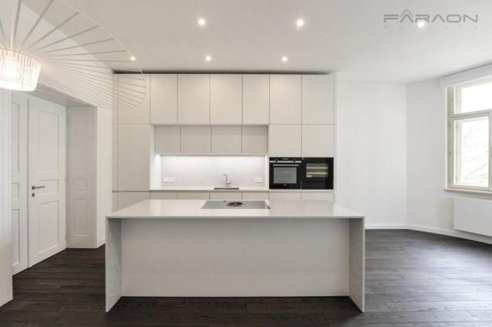 Pronájem bytu 4+1, Praha - Vinohrady, náměstí Jiřího z Poděbrad, 142 m2