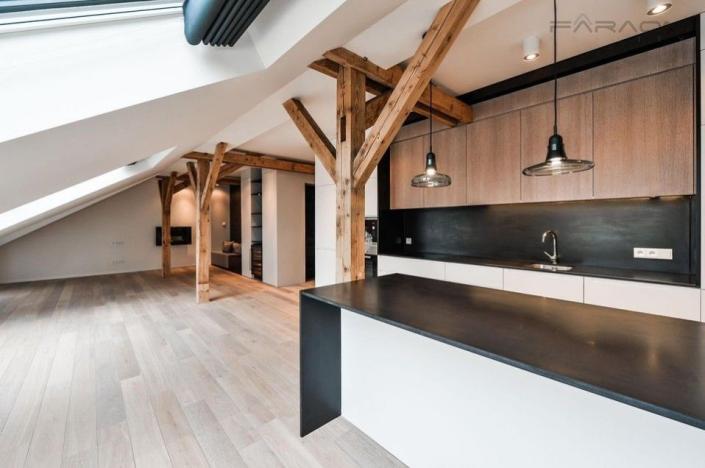 Pronájem bytu 3+1, Praha - Vinohrady, náměstí Jiřího z Poděbrad, 137 m2