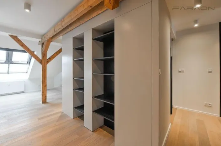 Pronájem bytu 3+1, Praha - Vinohrady, náměstí Jiřího z Poděbrad, 137 m2