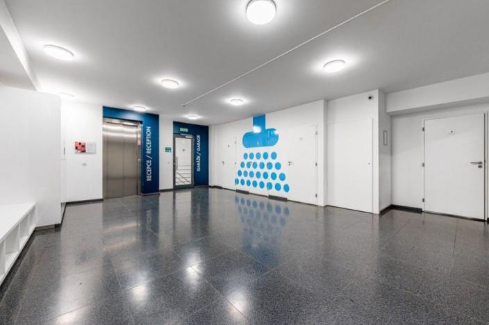 Pronájem kanceláře, Praha - Stodůlky, Bucharova, 256 m2