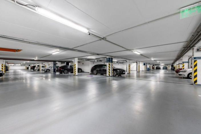 Pronájem kanceláře, Praha - Stodůlky, Bucharova, 256 m2