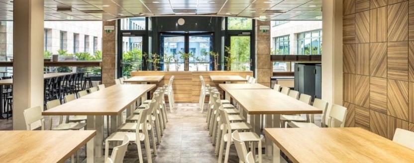 Pronájem kanceláře, Praha - Karlín, Pobřežní, 1059 m2