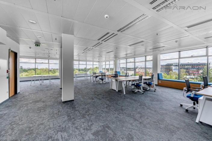 Pronájem kanceláře, Praha - Stodůlky, Bucharova, 924 m2