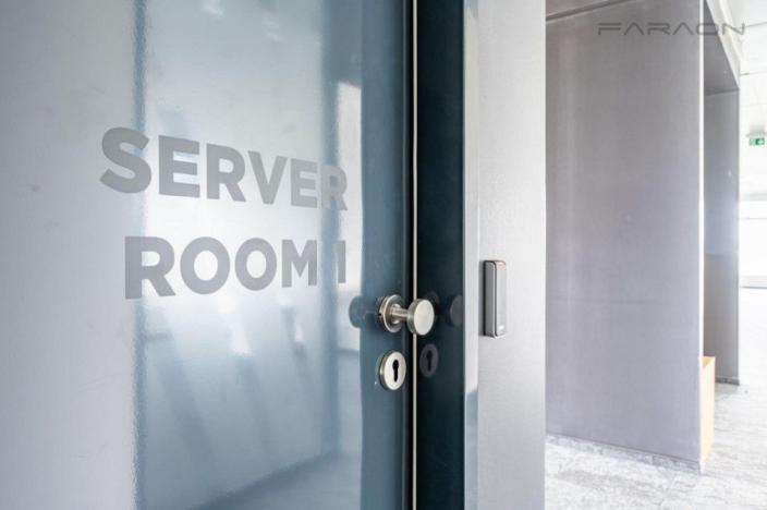 Pronájem kanceláře, Praha - Stodůlky, Bucharova, 924 m2