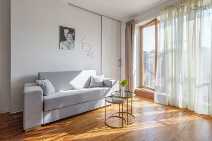 Pronájem bytu 2+kk, Praha - Košíře, Holečkova, 45 m2