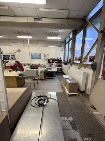 Pronájem skladu, Adamov, 183 m2