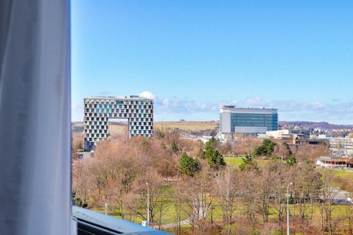 Pronájem kanceláře, Praha - Podolí, Milevská, 137 m2