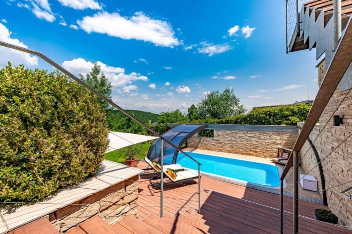 Prodej vily, Praha - Velká Chuchle, U bažantnice, 674 m2