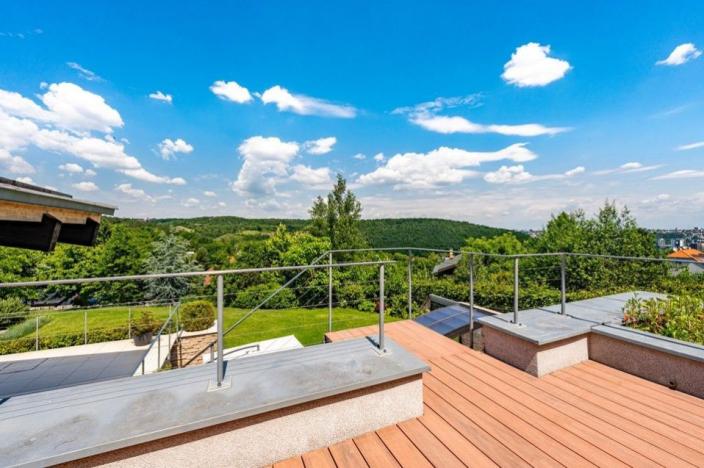 Prodej vily, Praha - Velká Chuchle, U bažantnice, 674 m2