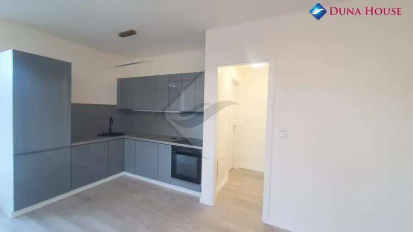 Prodej bytu 2+kk, Praha - Dolní Měcholupy, Kardausova, 93 m2