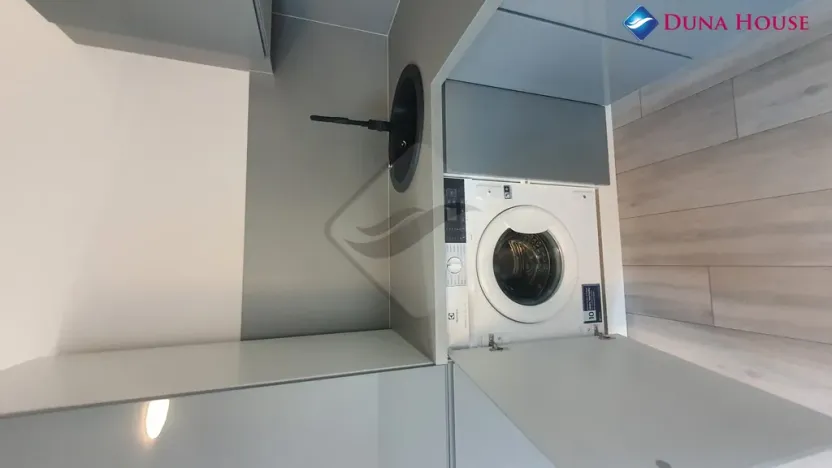 Prodej bytu 2+kk, Praha - Dolní Měcholupy, Kardausova, 93 m2