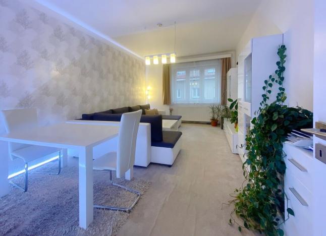 Prodej bytu 2+kk, Praha - Strašnice, Za poštou, 64 m2