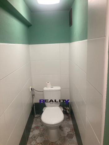 Pronájem obchodního prostoru, Žatec, Husova, 28 m2