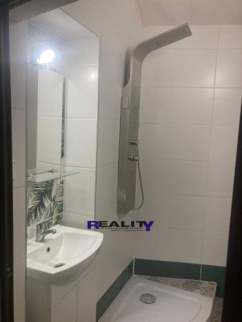 Pronájem obchodního prostoru, Žatec, Husova, 28 m2