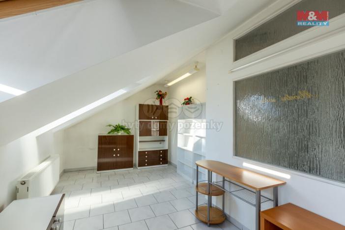 Prodej obchodního prostoru, Postoloprty, Marxovo náměstí, 440 m2