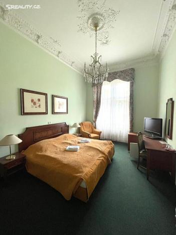 Prodej ubytování, Karlovy Vary, Tržiště, 1316 m2