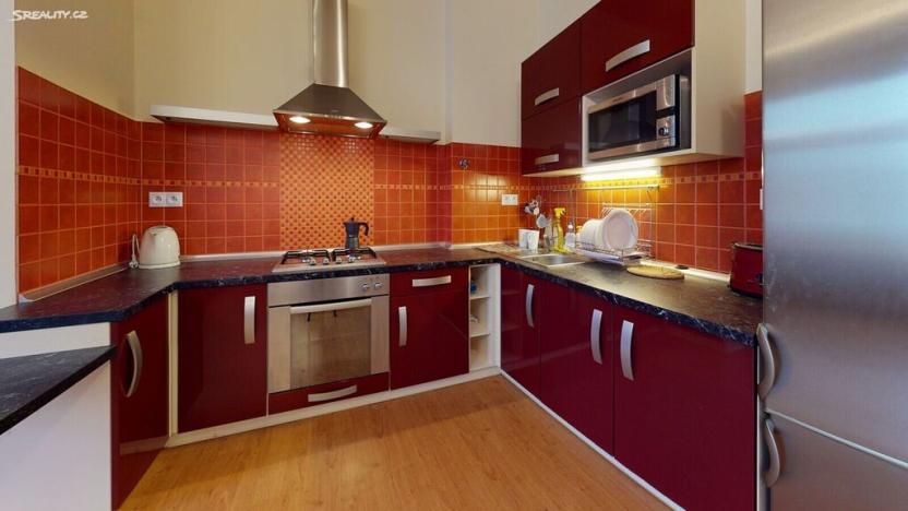 Prodej bytu 3+kk, Karlovy Vary, nábřeží Jana Palacha, 82 m2