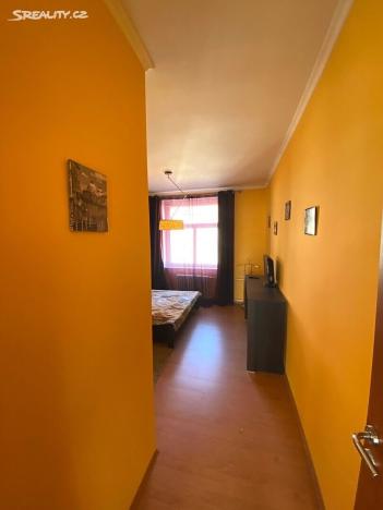 Prodej bytu 3+kk, Karlovy Vary, nábřeží Jana Palacha, 82 m2