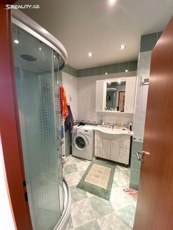 Prodej bytu 3+kk, Karlovy Vary, nábřeží Jana Palacha, 82 m2