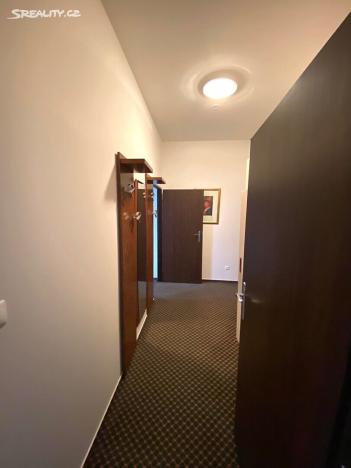 Prodej činžovního domu, Karlovy Vary, Kolmá, 444 m2