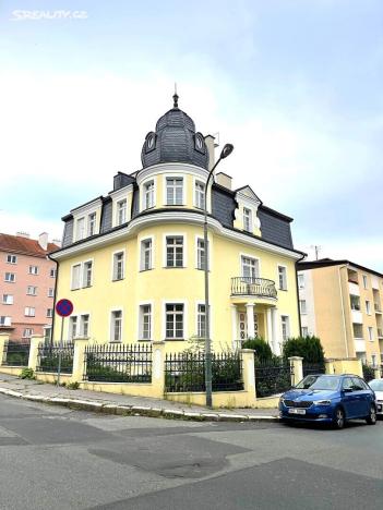 Prodej rodinného domu, Karlovy Vary, 1150 m2