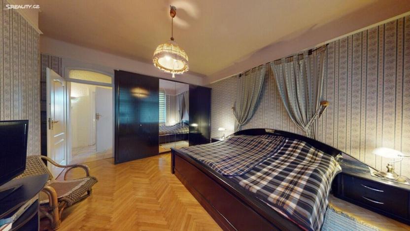 Prodej bytu 3+1, Karlovy Vary, Krále Jiřího, 89 m2