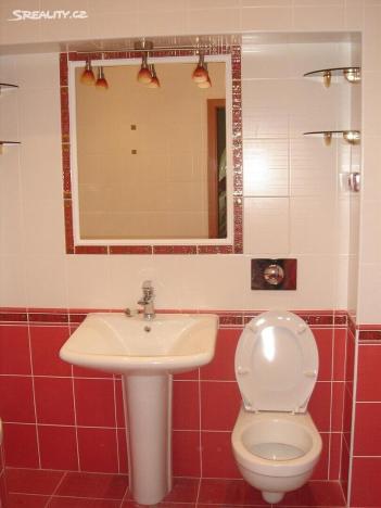 Prodej bytu 3+1, Karlovy Vary, Sadová, 104 m2