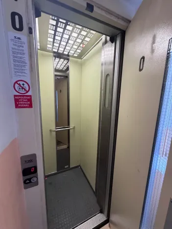 Prodej bytu 4+kk, Karlovy Vary, Sadová, 94 m2