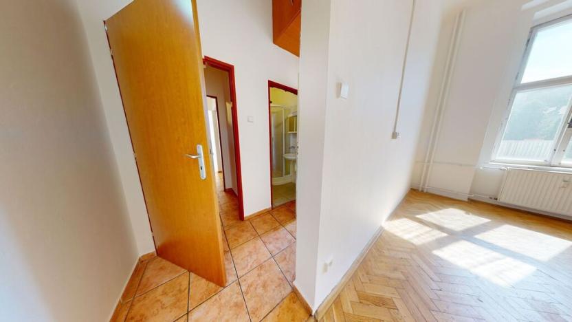 Prodej bytu 1+1, Karlovy Vary, I. P. Pavlova, 50 m2