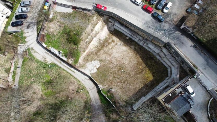 Prodej komerčního pozemku, Karlovy Vary, Hálkův vrch, 1340 m2