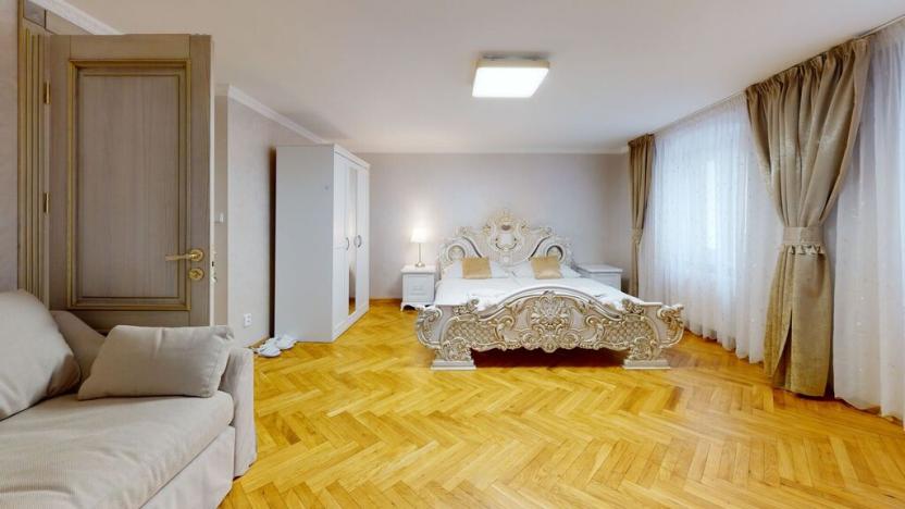 Prodej ubytování, Karlovy Vary, Zámecký vrch, 400 m2