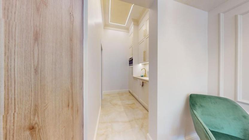 Prodej bytu 1+1, Karlovy Vary, Vřídelní, 42 m2