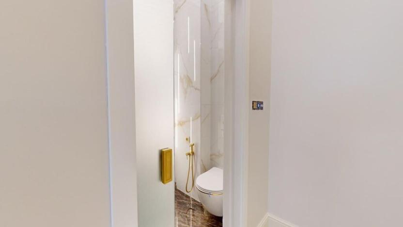 Prodej bytu 1+1, Karlovy Vary, Vřídelní, 42 m2